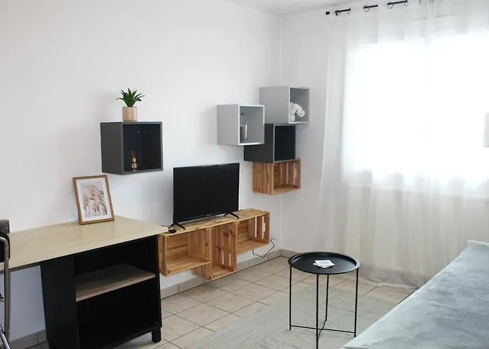 La Station - à Proximité Immédiate De La Gare Apartamento *